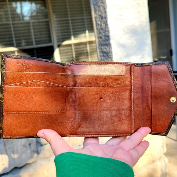 Louis Vuitton Vintage Monogram Double Snap Wallet - Picture 4 of 14